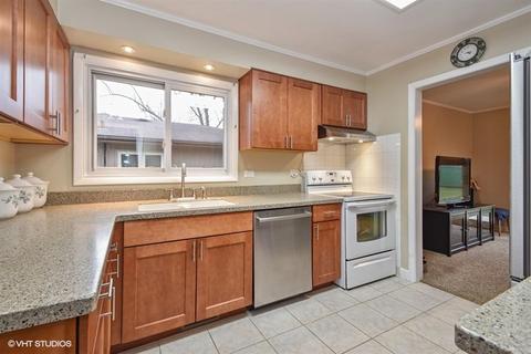 357 Westgate Dr, Park Forest, IL 60466 photo 5