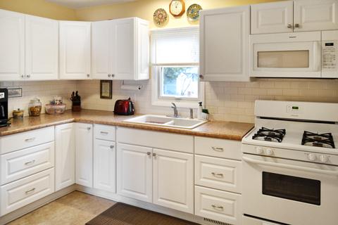 4810 Gregory St, Mchenry, IL 60051 photo 2