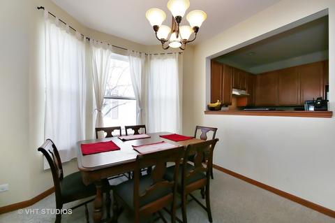 2284 Georgetown Cir, Aurora, IL 60503 photo 4