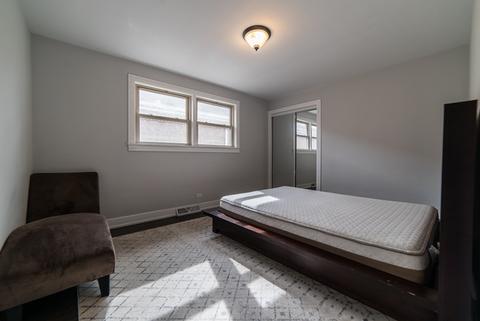 8635 S Kenton Ave, Chicago, IL 60652 photo 8
