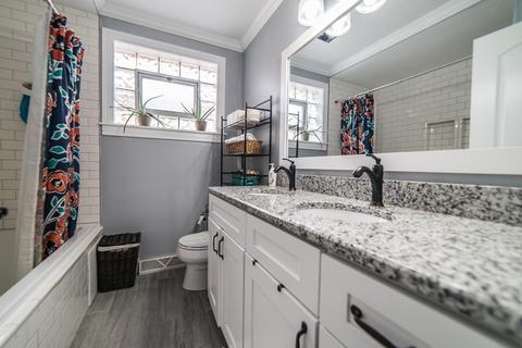 8635 S Kenton Ave, Chicago, IL 60652 photo 7