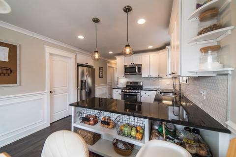 8635 S Kenton Ave, Chicago, IL 60652 photo 6