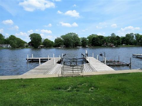2210 Orchard Beach Rd, Mchenry, IL 60050 photo 4