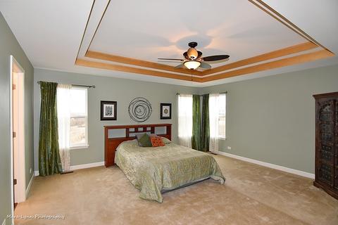 619 Trails End, Elgin, IL 60124 photo 15