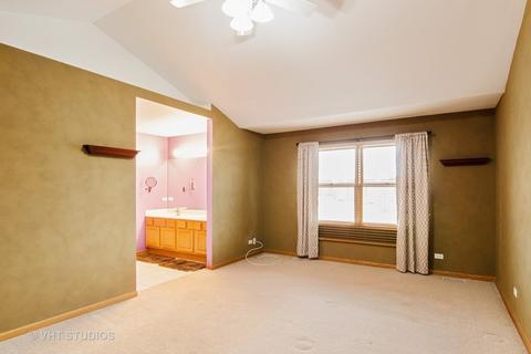 1421 Boulder Bluff Ln, Algonquin, IL 60102 photo 5