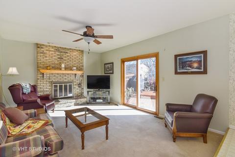 603 Longtree Dr, Wheeling, IL 60090 photo 6