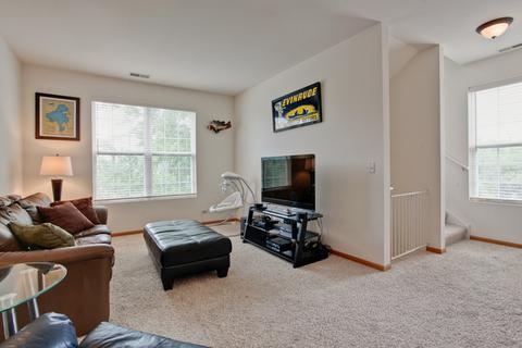 28899 W Pondview Dr, Lakemoor, IL 60051 photo 2