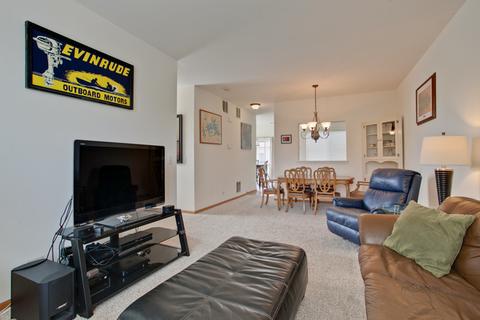 28899 W Pondview Dr, Lakemoor, IL 60051 photo 3