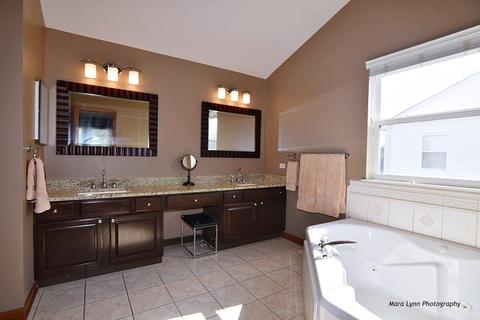 1849 Capri Dr, Aurora, IL 60503 photo 25