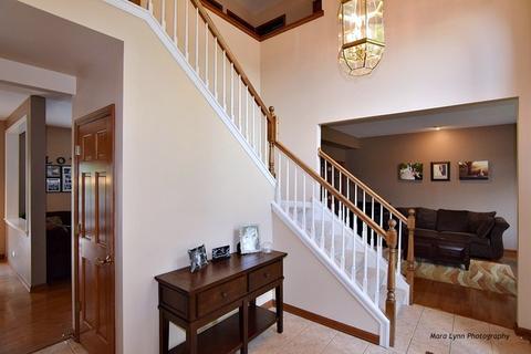 1849 Capri Dr, Aurora, IL 60503 photo 3