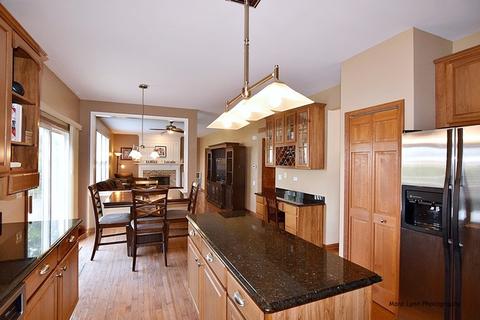 1849 Capri Dr, Aurora, IL 60503 photo 15