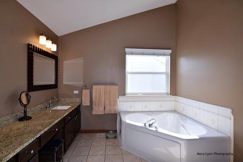 1849 Capri Dr, Aurora, IL 60503 photo 26
