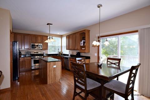 1849 Capri Dr, Aurora, IL 60503 photo 12