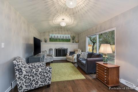 9 E Gartner Rd, Naperville, IL 60540 photo 8