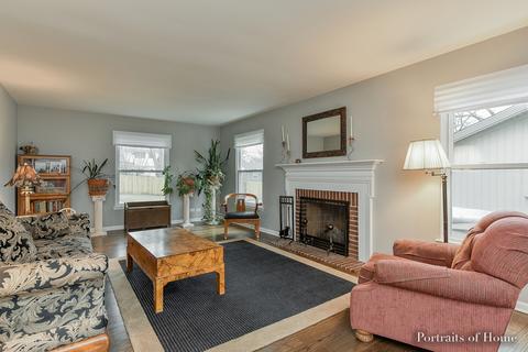 9 E Gartner Rd, Naperville, IL 60540 photo 14