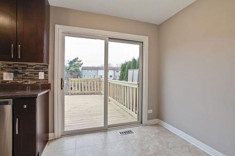 690 Lakeside Circle Dr, Wheeling, IL 60090 photo 11