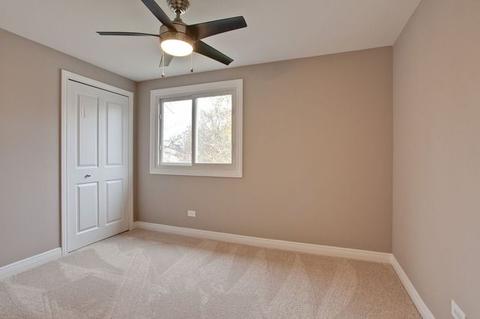 690 Lakeside Circle Dr, Wheeling, IL 60090 photo 22