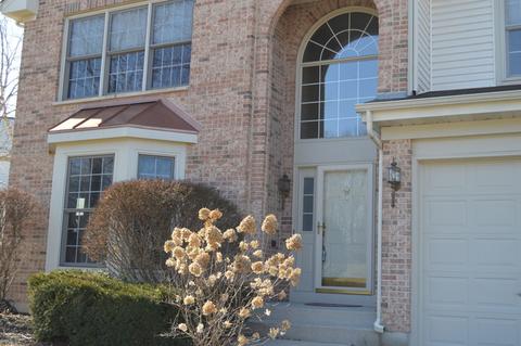 4 White Chapel Ct, Algonquin, IL 60102 photo 2