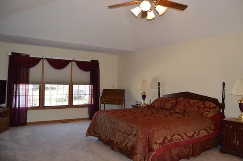 4 White Chapel Ct, Algonquin, IL 60102 photo 14