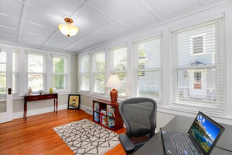604 S Washington St, Wheaton, IL 60187 photo 8