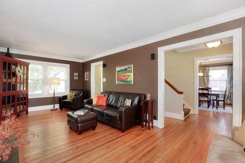 604 S Washington St, Wheaton, IL 60187 photo 5