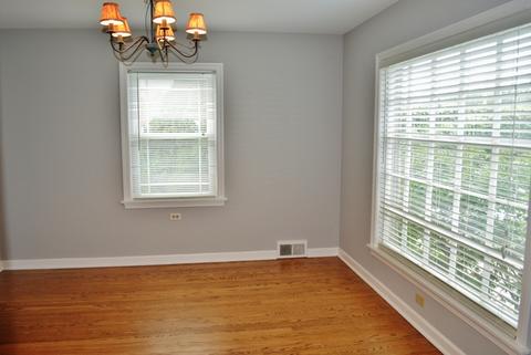 322 E North Ave, Elmhurst, IL 60126 photo 5