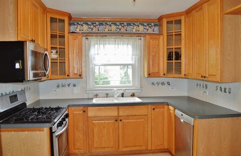 322 E North Ave, Elmhurst, IL 60126 photo 9