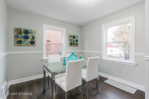 3642 W 68th Pl, Chicago, IL 60629 photo 7