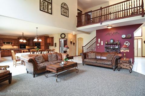 271 Mcwalter Dr, Roselle, IL 60172 photo 3