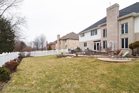 271 Mcwalter Dr, Roselle, IL 60172 photo 24