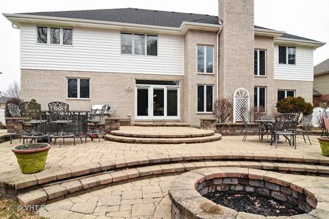 271 Mcwalter Dr, Roselle, IL 60172 photo 23