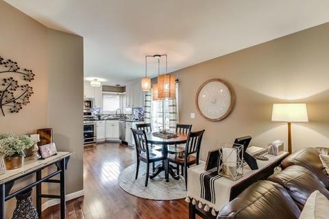 436 Sequoia Trl, Cary, IL 60013 photo 13