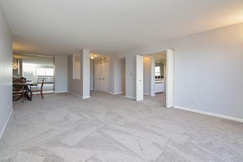 2000 Chestnut Ave #404, Glenview, IL 60025 photo 4