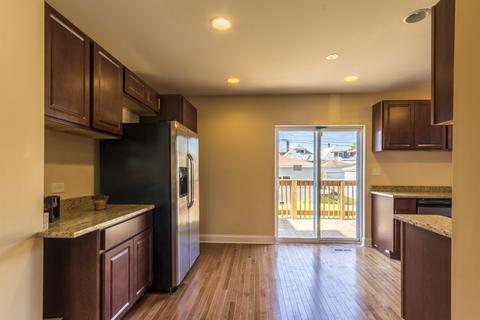 7640 S Eberhart Ave, Chicago, IL 60619 photo 10