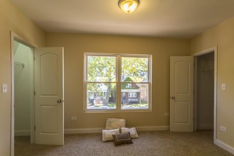 7640 S Eberhart Ave, Chicago, IL 60619 photo 16
