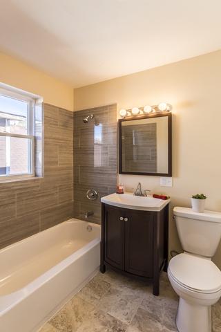 7640 S Eberhart Ave, Chicago, IL 60619 photo 15