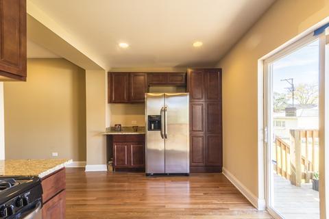 7640 S Eberhart Ave, Chicago, IL 60619 photo 9