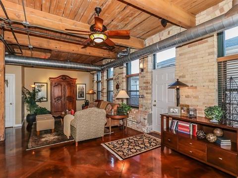 644 Congdon Ave, Elgin, IL 60120 photo 12
