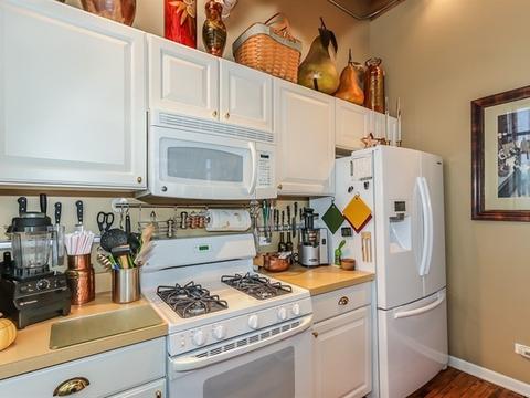 644 Congdon Ave, Elgin, IL 60120 photo 11