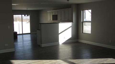 2008 Locust Rd, Morris, IL 60450 photo 4