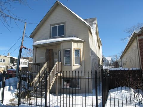 1945 N Hamlin Ave, Chicago, IL 60647 photo 1
