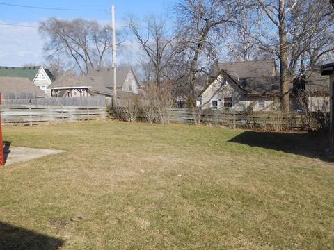 463 Cleveland Ave, Elgin, IL 60120 photo 26