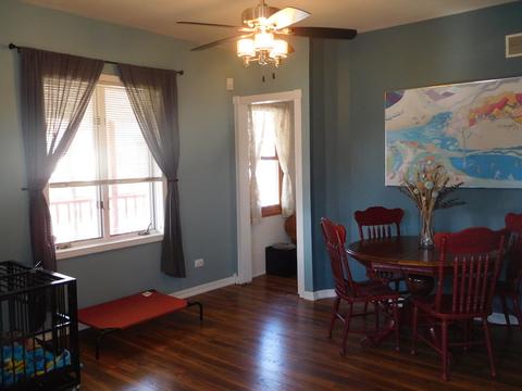 463 Cleveland Ave, Elgin, IL 60120 photo 9