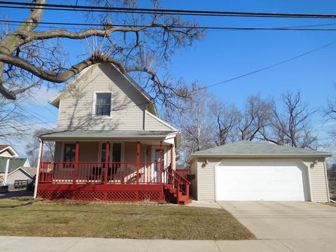 463 Cleveland Ave, Elgin, IL 60120 photo 2