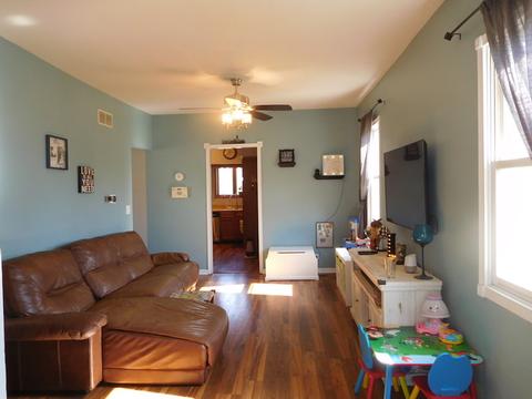 463 Cleveland Ave, Elgin, IL 60120 photo 7