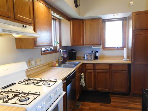 463 Cleveland Ave, Elgin, IL 60120 photo 15