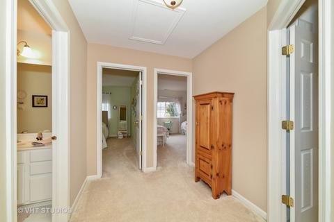 133 Augusta Dr, Gilberts, IL 60136 photo 16