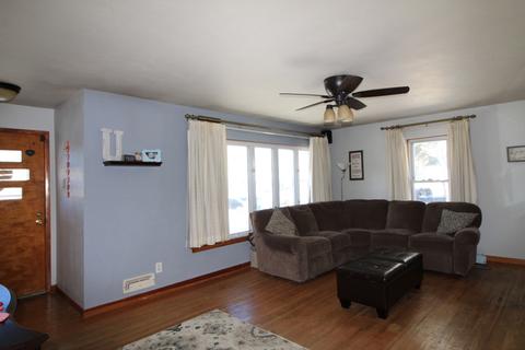 1908 Clement St, Crest Hill, IL 60403 photo 4