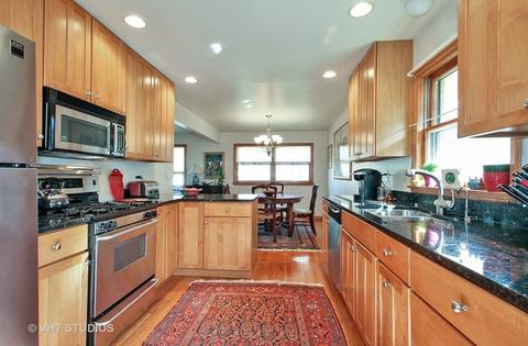 425 Brook Ln, Glenview, IL 60025 photo 7