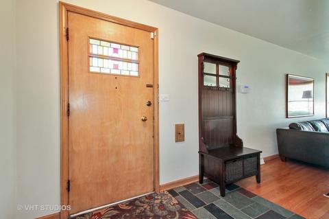 425 Brook Ln, Glenview, IL 60025 photo 2